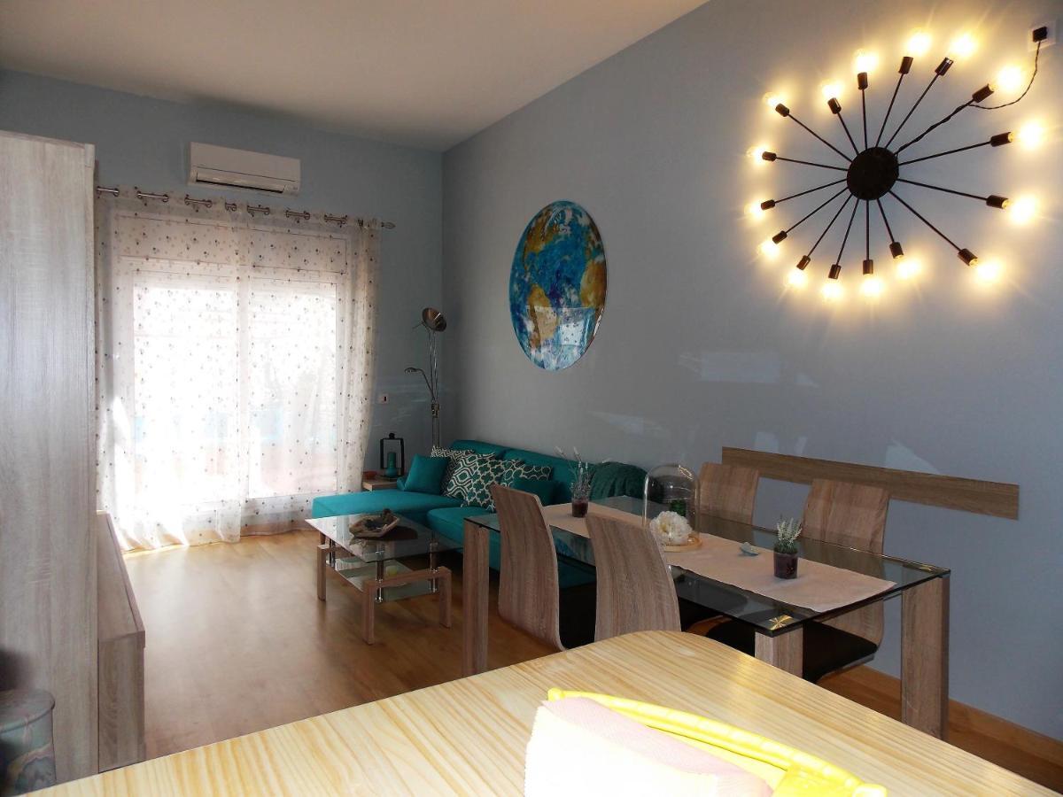 Figueres Center Apartment ภายนอก รูปภาพ